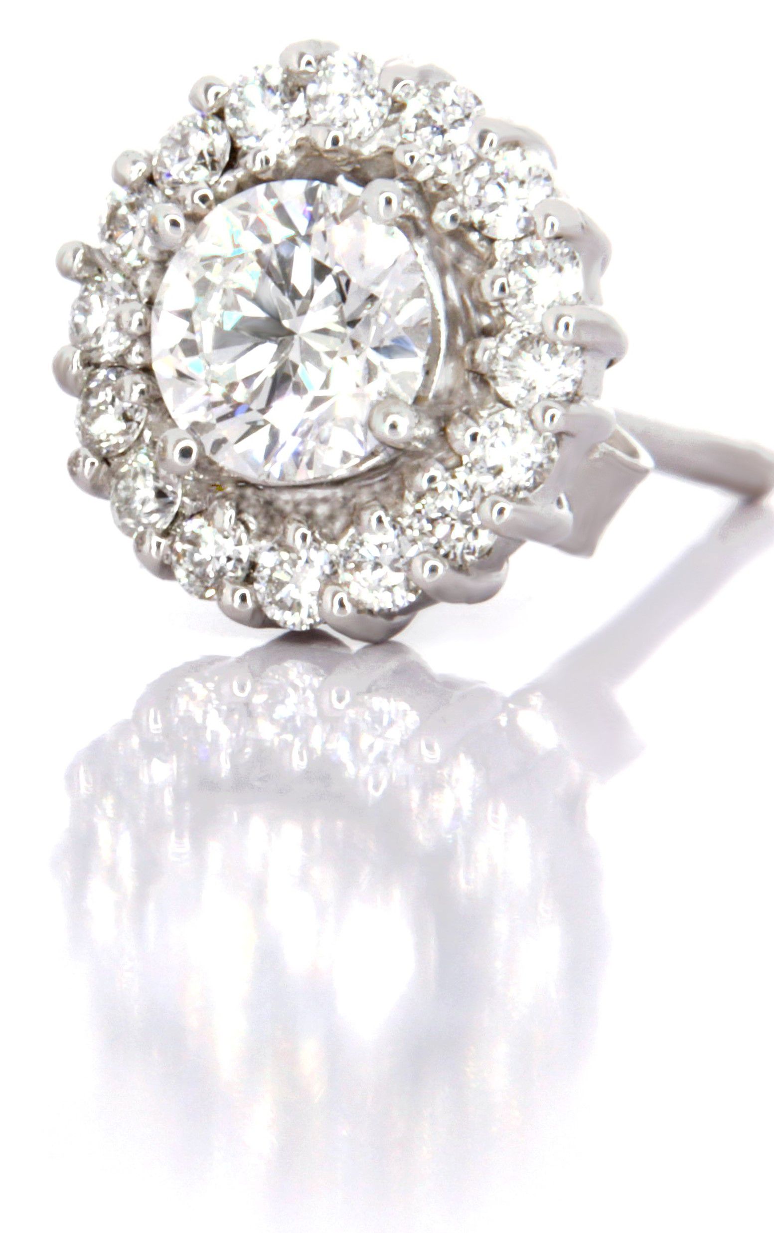 Palermo  Diamanti  Brillanti  Rubini  Smeraldi  Zaffiri  Solitari  Orecchini  Lusso  Fidanzamento  Matrimonio  Anniversario  Collane  Oro