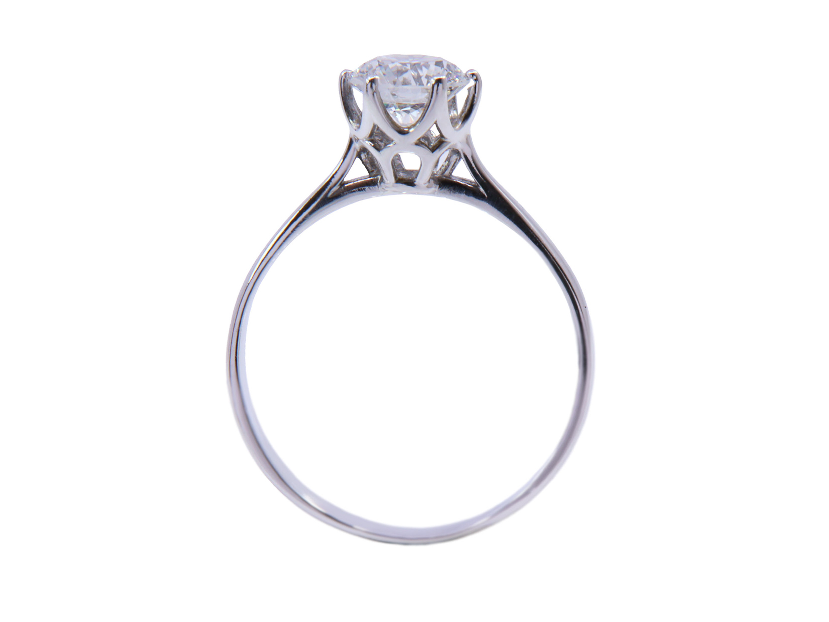 Anello in oro bianco a titolo 750/°°° di grammi 2.50 con un diamante naturale di carati 0.91 colore E purezza SI1 ( IGI 146471690)