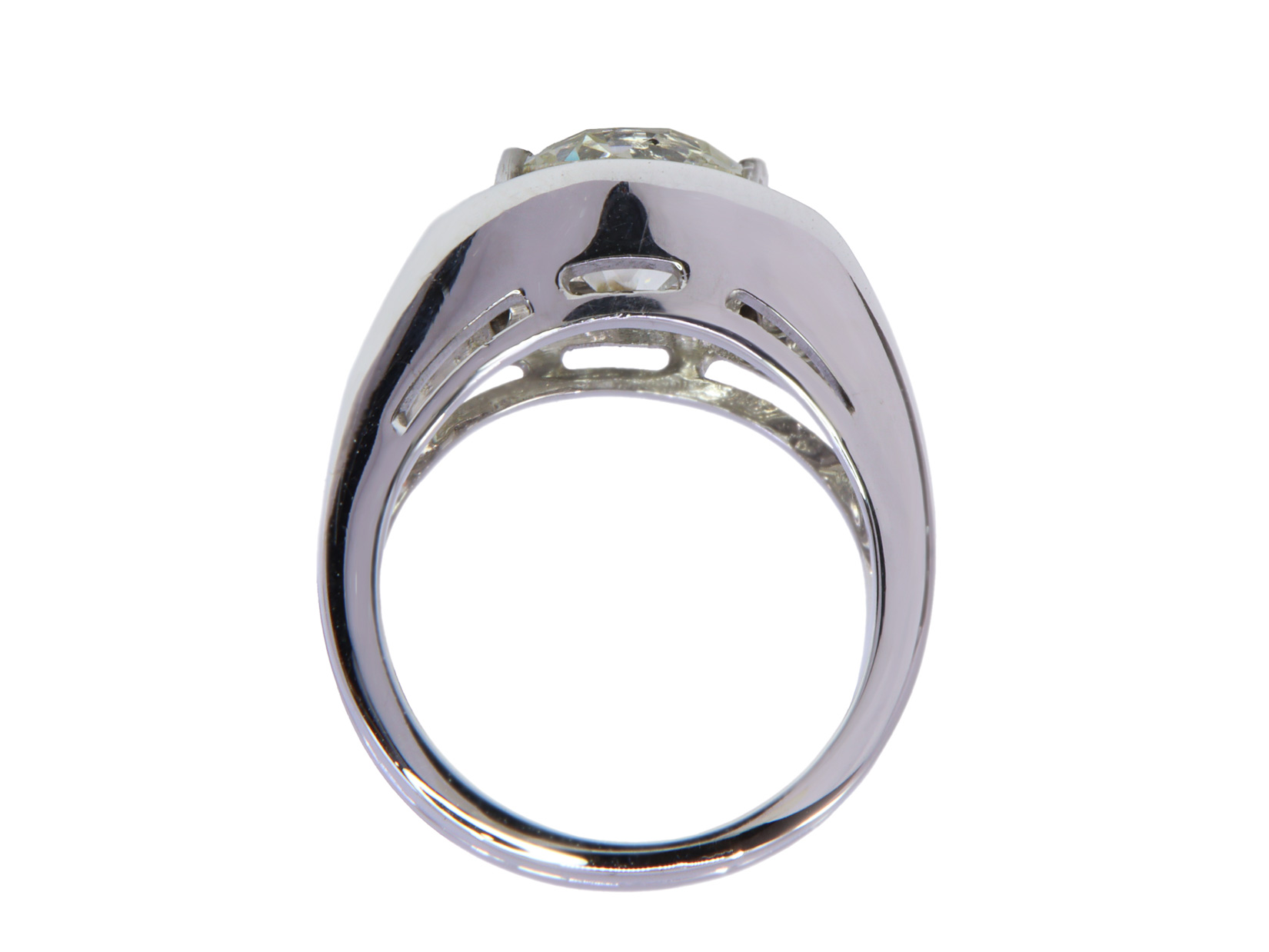 Anello con Diamante Taglio Rotondo circolare Europeo circa 3,00 ct. montato su oro bianco 18kt, peso 11,00 gr.