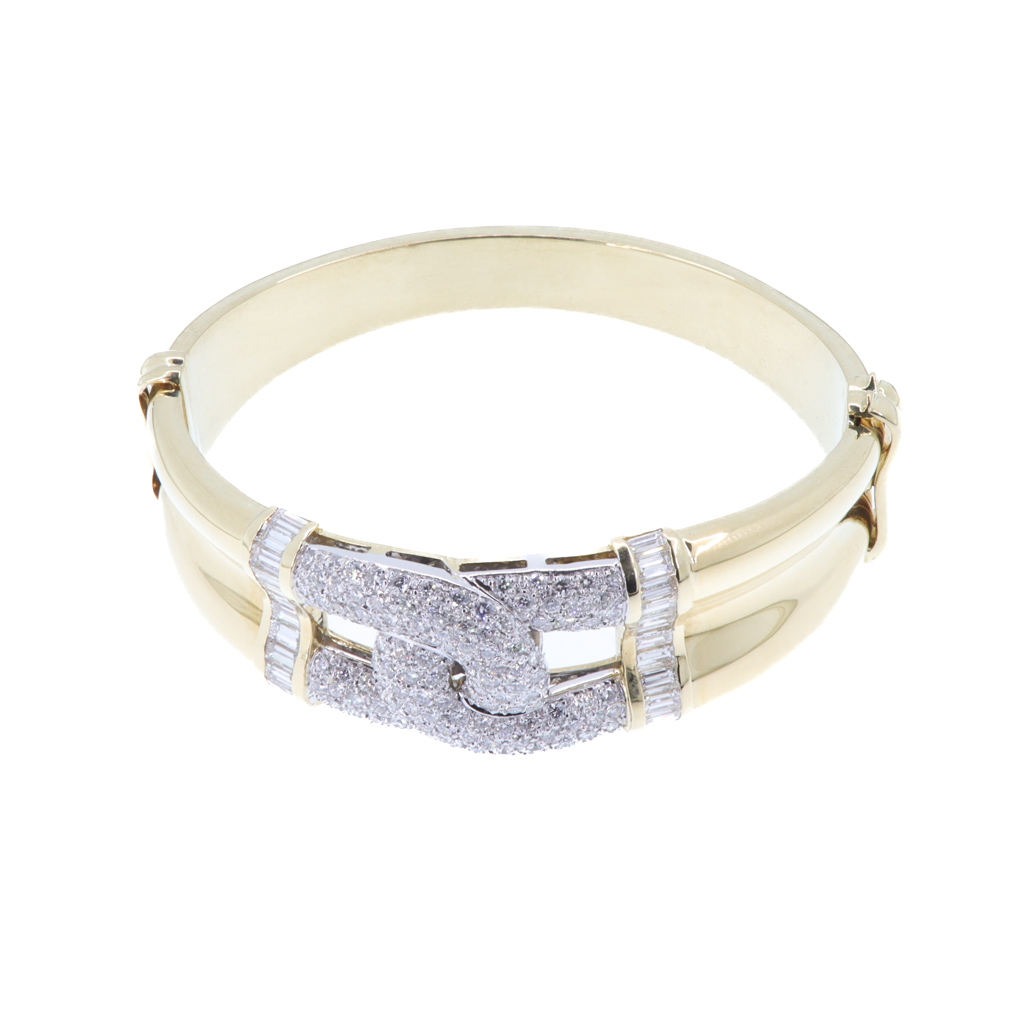 Bracciale in oro giallo 18kt. con pavet di Brillanti e Baguettes 