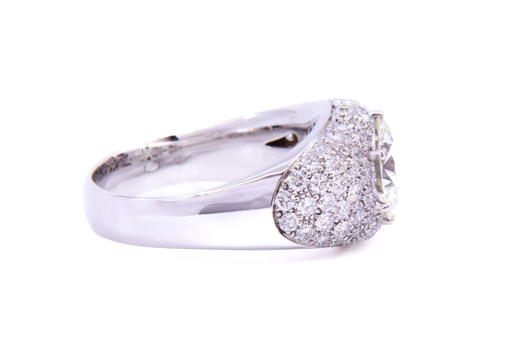 Diamante naturale taglio rotondo di carati 2.32