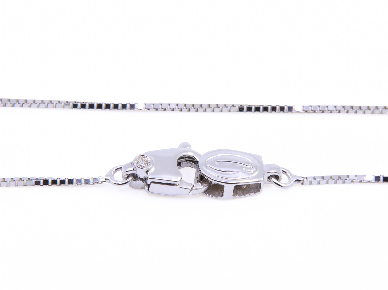 Girocollo Damiani, in oro bianco 18 kt, con piccoli brillanti e perla pendente 