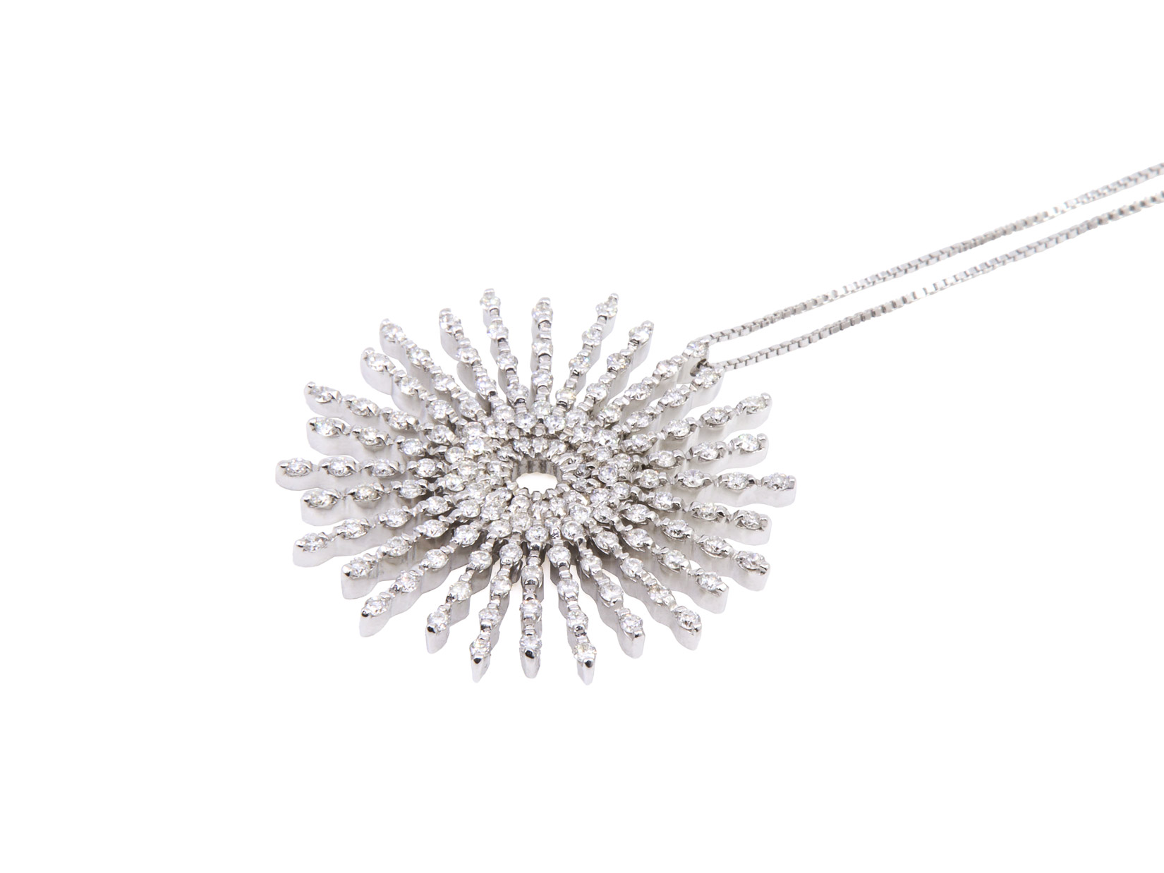 Collana in oro bianco con pendente sole di brillanti ct. 1,68 G Vs1- Gr. 10.60