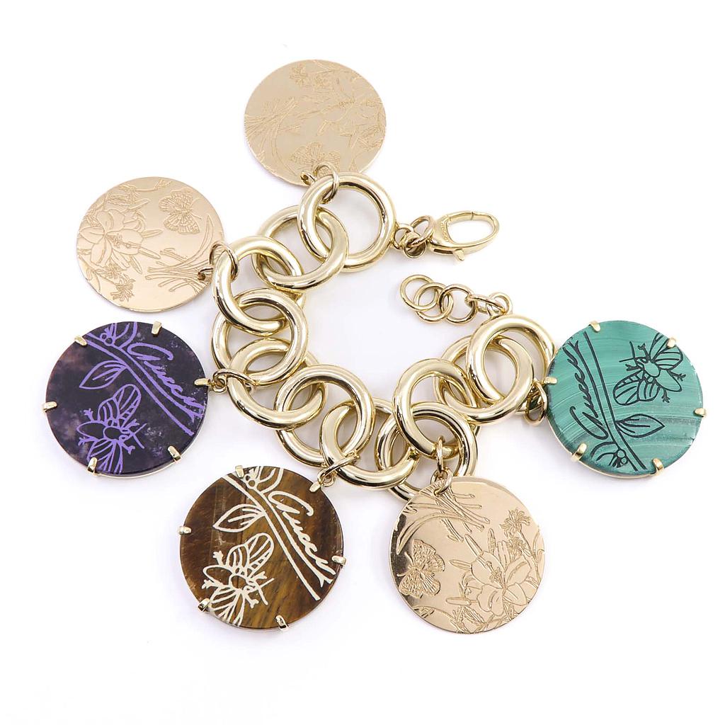 Bracciale Gucci made in Italy -  Oro 18kt. di 65,3gr con medaglie in oro inciso e pietre naturali