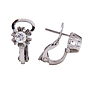Orecchini in oro bianco a titolo 750/°°° di grammi 4.30 con due piccoli diamanti di 0.20 ciascuno