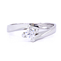 Anello solitario - Diamante naturale 0,23ct. F-VS1, oro 18kt. peso totale 2,50gr. 