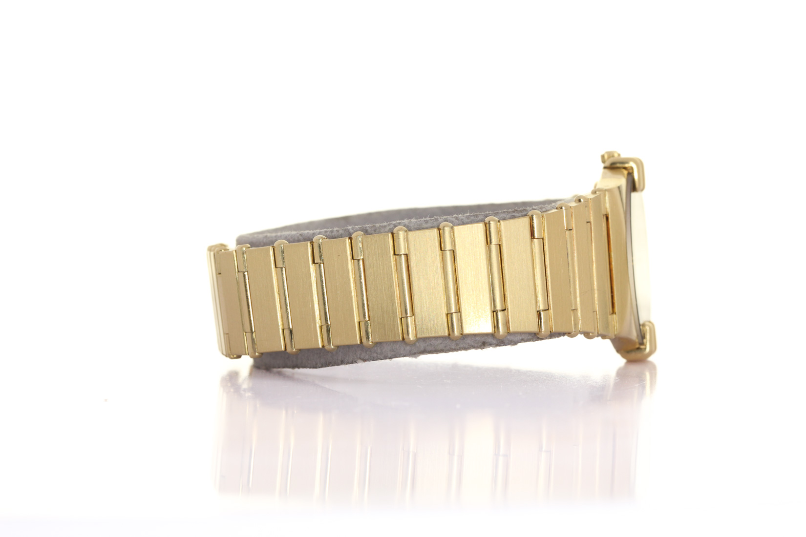 Orologio Omega Costelletion in oro giallo 18 carati ref. 1450 con seriale 5950055 (senza corredo) 