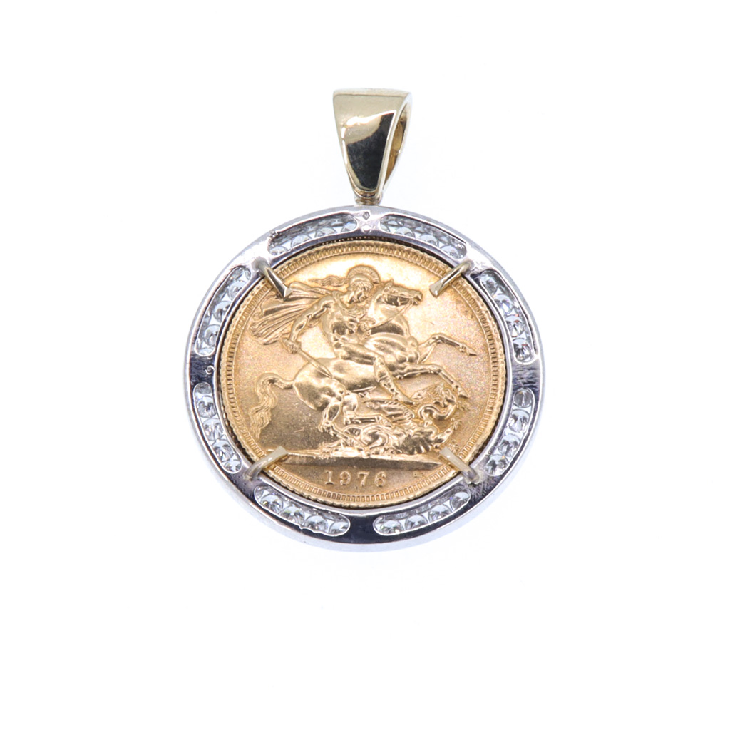 Ciondolo c/sterlina e brill ct 1.08