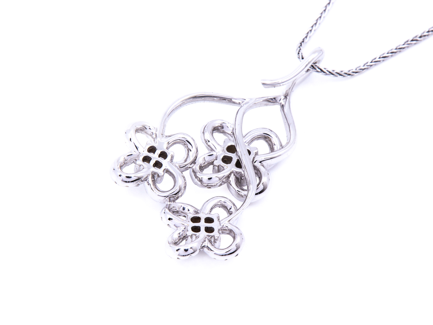 Pendente 3 fiori c/ brill G ct 0.95  ,95