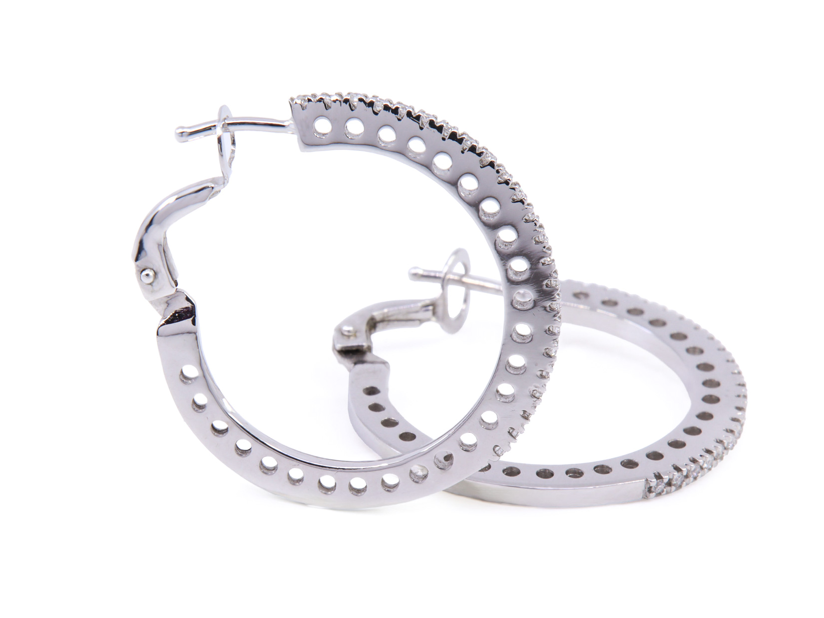 Orecchini cerchi con brill f vvs